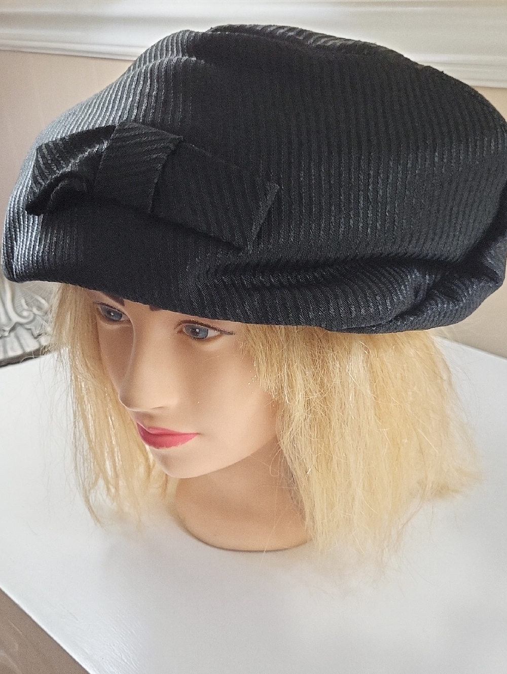 VTG. Classic Black Baker Boy HAT, ONE SIZE - Picture 3 of 9